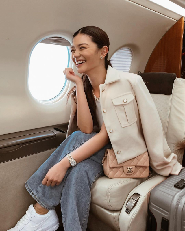 GMA News - LOOK: 8 stylish airport outfit ideas from your favorite  celebrities  📷: @lovipoe on IG