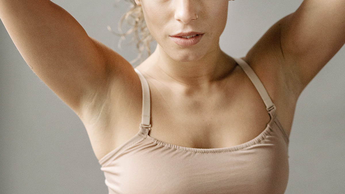 What Causes Acne on Your Underarms and How to Deal With It