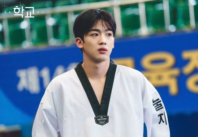 korean actors who used to be athletes