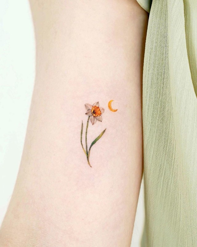 March Birthflower Blooms on Skin: 30 Daffodil Tattoo Designs for  Inspiration - 100 Tattoos