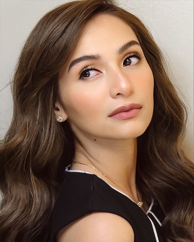 6 Filipino Celebrities Who Admitted to Getting Fillers | Preview.ph