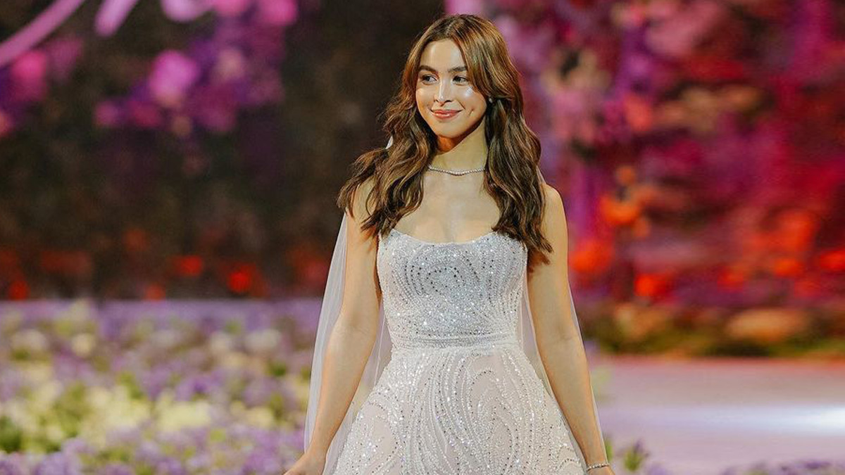Julia Barretto Was A Total Scene-stealer In A Short Wedding Dress Fit For A Modern Bride