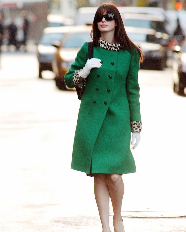 Look: Anne Hathaway Reveals Her Favorite Look She Wore From The Devil Wears  Prada