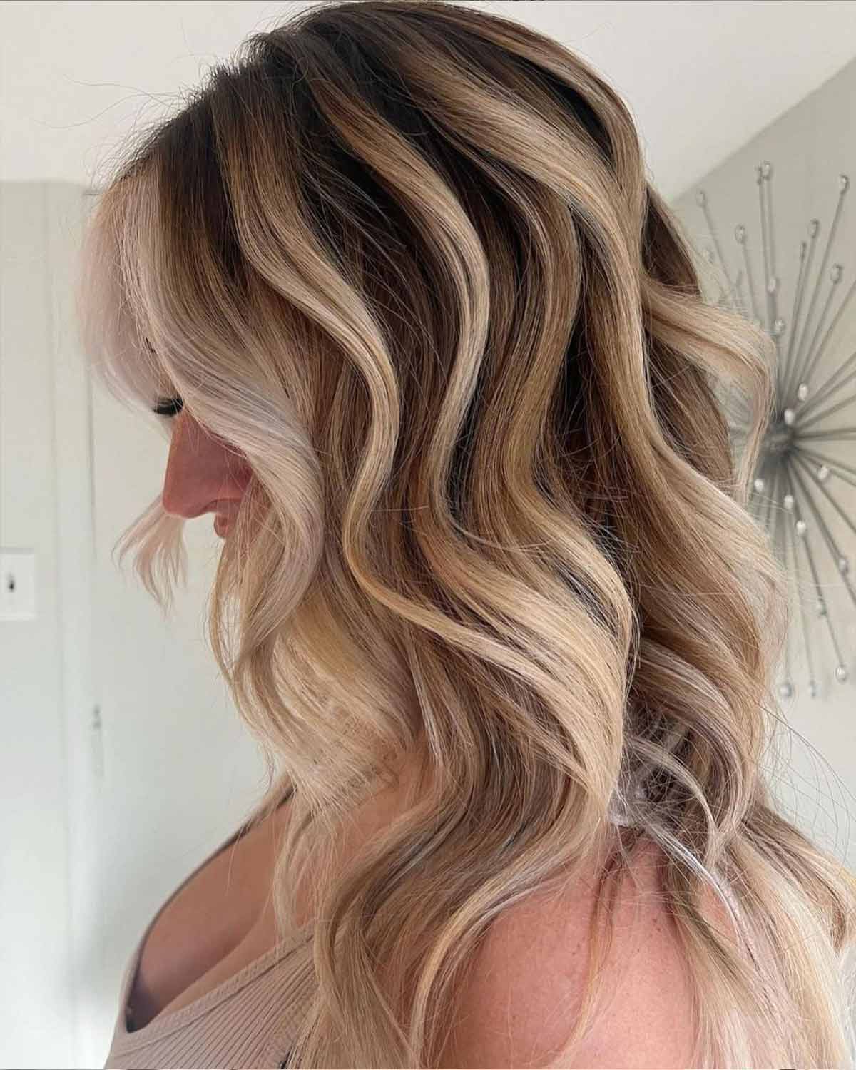10 Blonde Hair Colors With Highlights That Look Stunning