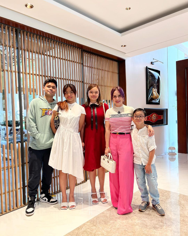 Look: Jinkee Pacquiao Shares Her Designer Shoes With Her Daughters