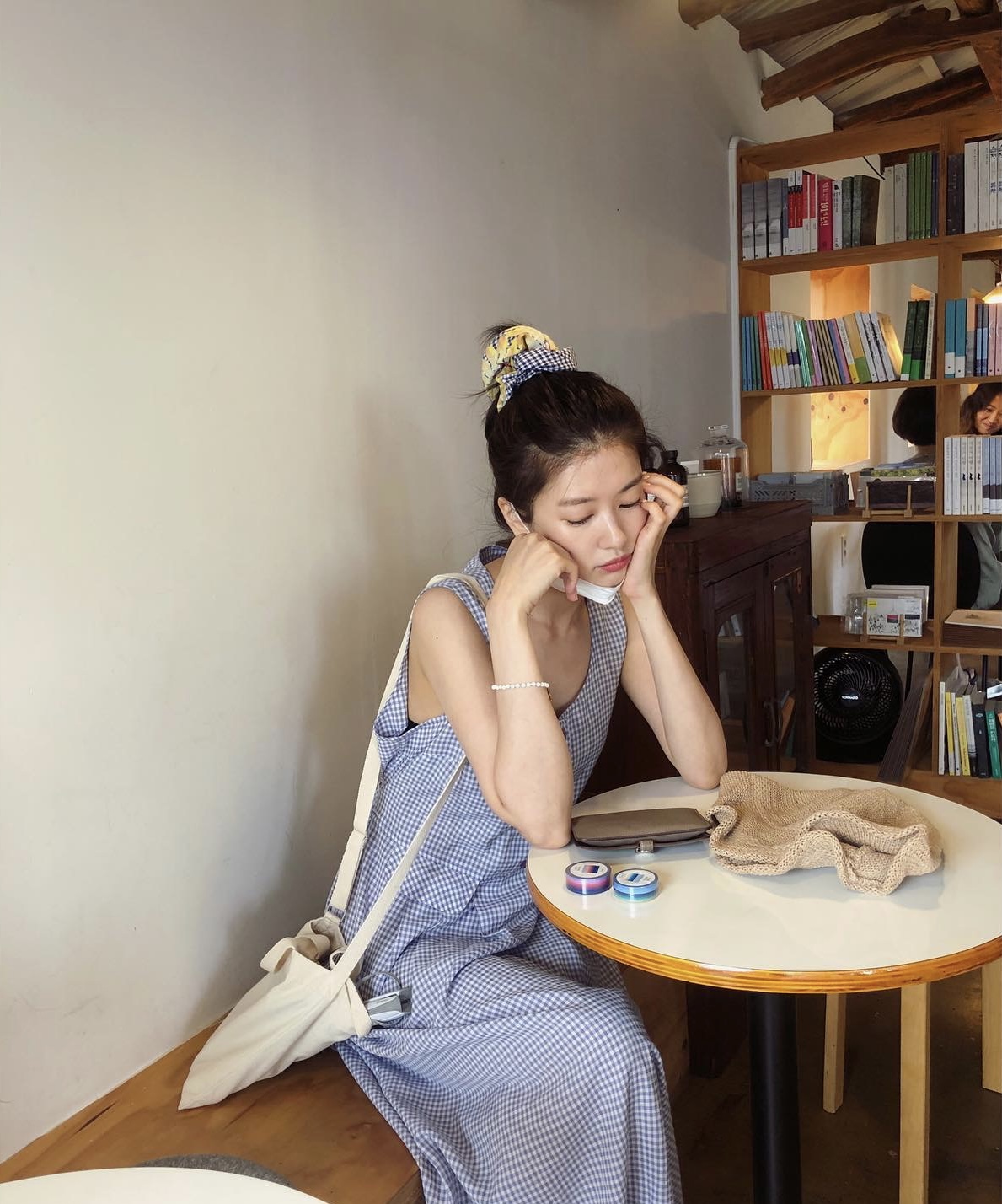 jung so min stylish outfit