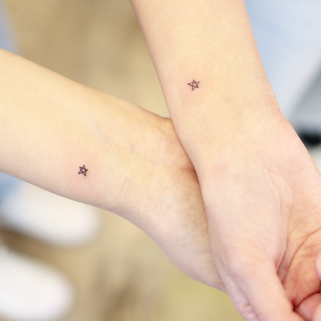 12 Dainty And Minimalist Star Tattoo Ideas For Your Next Ink