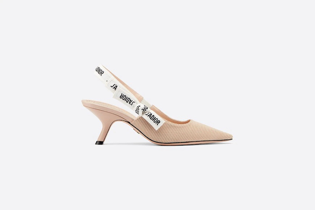 How to wear the Hermes Evelyne TPM? Smart casual work wear inspiration.  Christian Dior Jadior kitten heels…