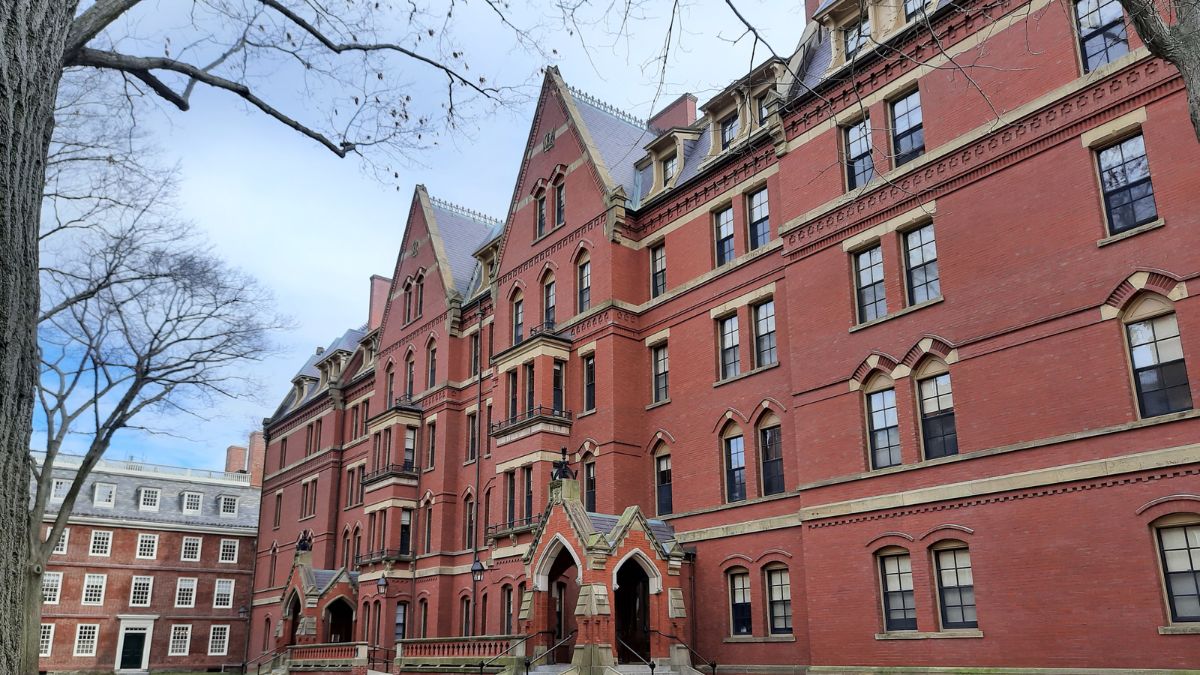 Did You Know? Harvard University Is Offering Over 100 Online Courses For Free