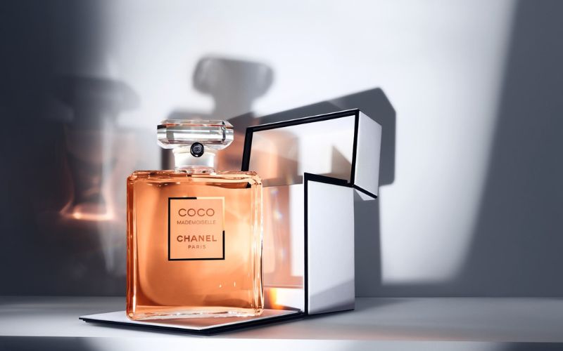 Chanel Coco Mademoiselle Perfume Whitney Peak 2023 Ad