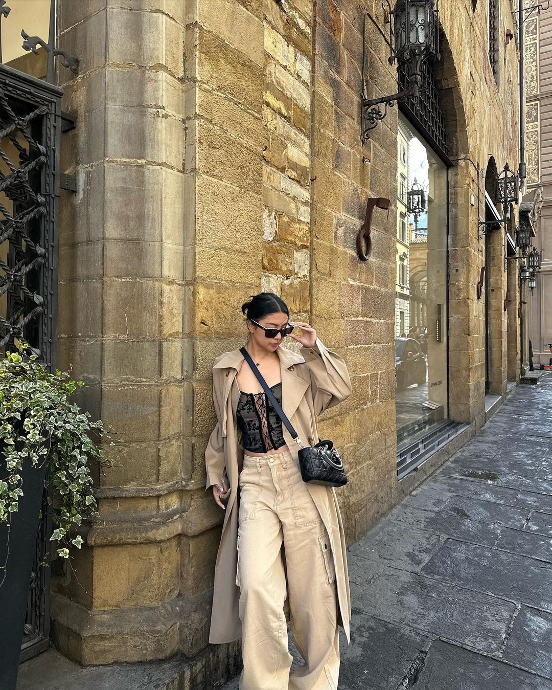 Celebrities and Their Stylish Travel Outfits in Europe | Preview.ph