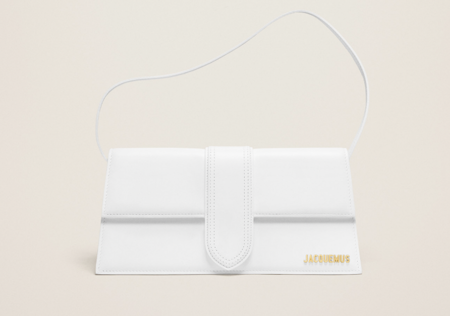 White bags 🤍🤍🤍 - Kathryn Bernardo