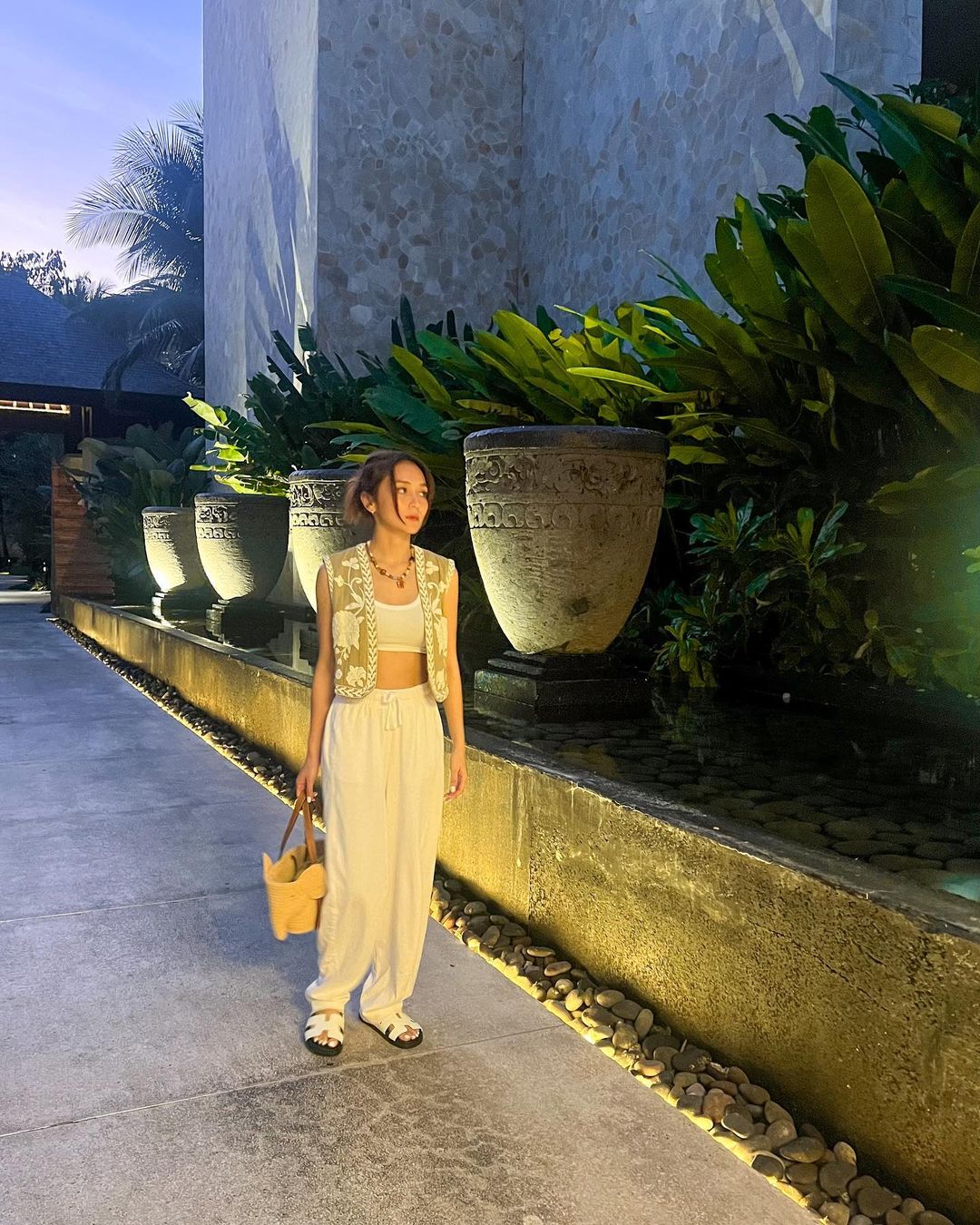 kathryn bernardo bali outfits