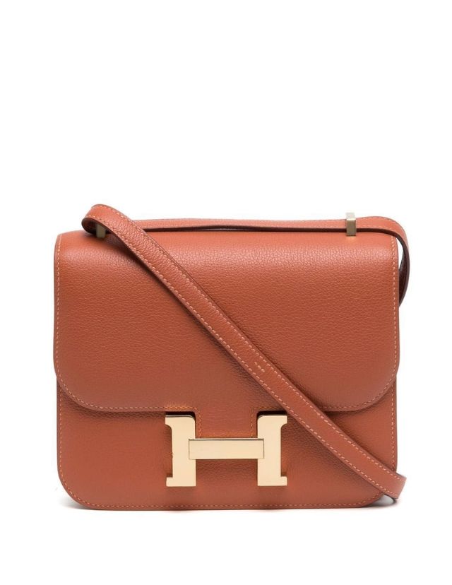 Look: Lorin Gutierrez Debuts Red Hermes Kelly Bag Worth Over P5