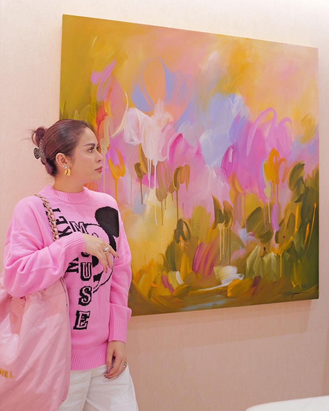 Preview.ph - All of Jinkee Pacquiao's Colorful Designer OOTDs in