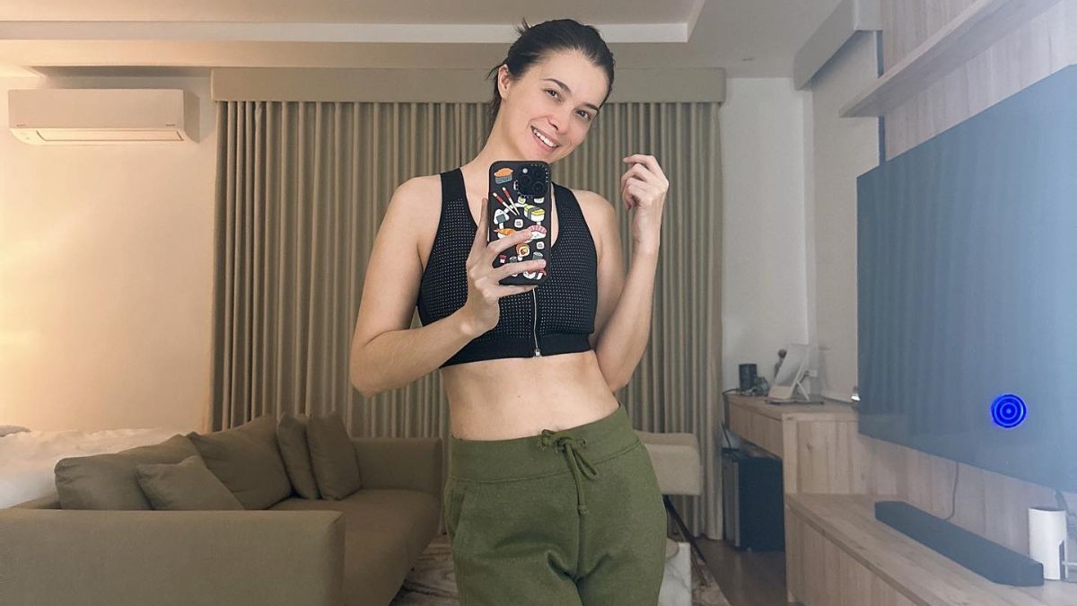 Sunshine Cruz Is One Fit Mom At 46 And Here's How She Stays In Shape