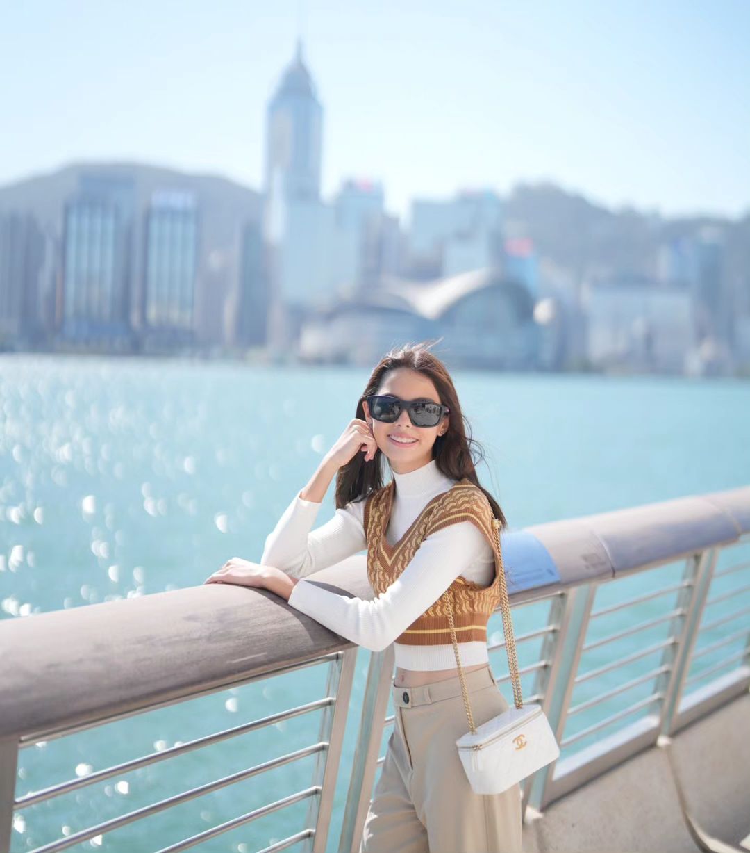 LOOK: Kendra Kramer Dons New Chanel Bag in Hong Kong | Preview.ph