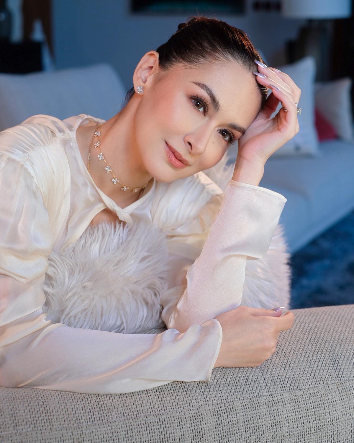 The details of Marian Rivera's OOTD at Jimmy Choo shopping party