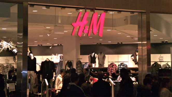 H&m Opens Today With A Preview Sale!
