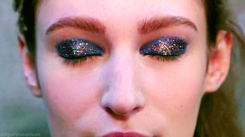 Resultado de imagen para makeup glitter gif