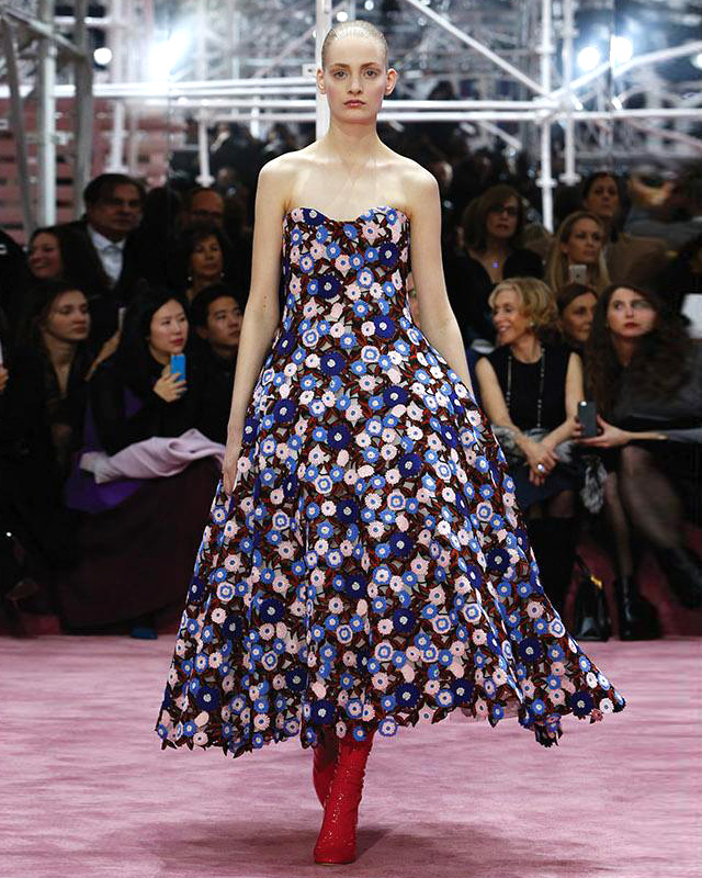 Dior S Haute Couture Spring Summer 15 Collection Reminds Us Of Cake