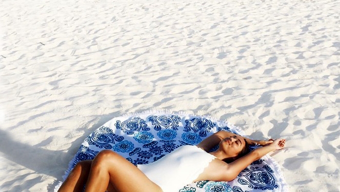 YOUR ULTIMATE SEASIDE AND FESTIVAL ACCESSORY: A PRINTED BEACH TOWEL
