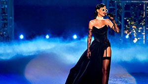 Selena Gomez And Rihanna To Perform At The Victoria’s Secret 20th Anniversary Show