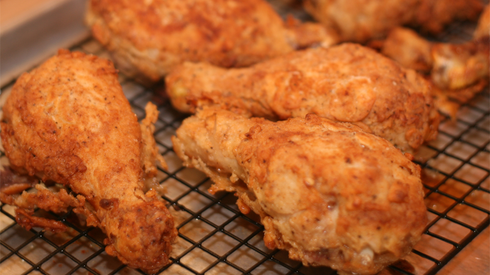 SB Eats: Our Favorite Fried Chicken Joints, Ranked!