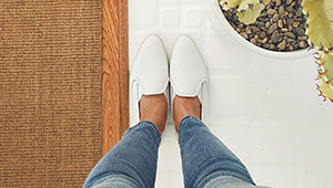 5 Shocking Facts About Wearing Flats