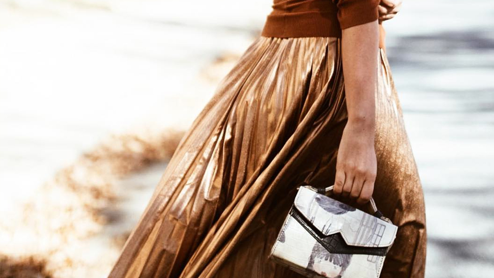 6 Different Ways To Wear Your Metallic Skirt