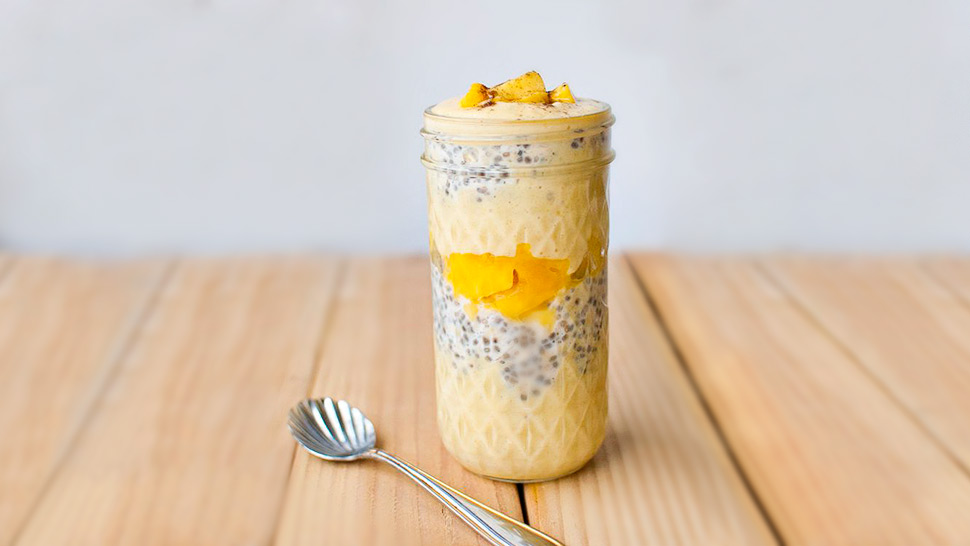 A 2-Step Overnight Oats Recipe You Need to Learn