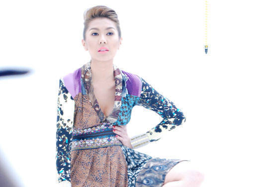 Behind The Scenes Of Preview January/february 2011: Liz Uy