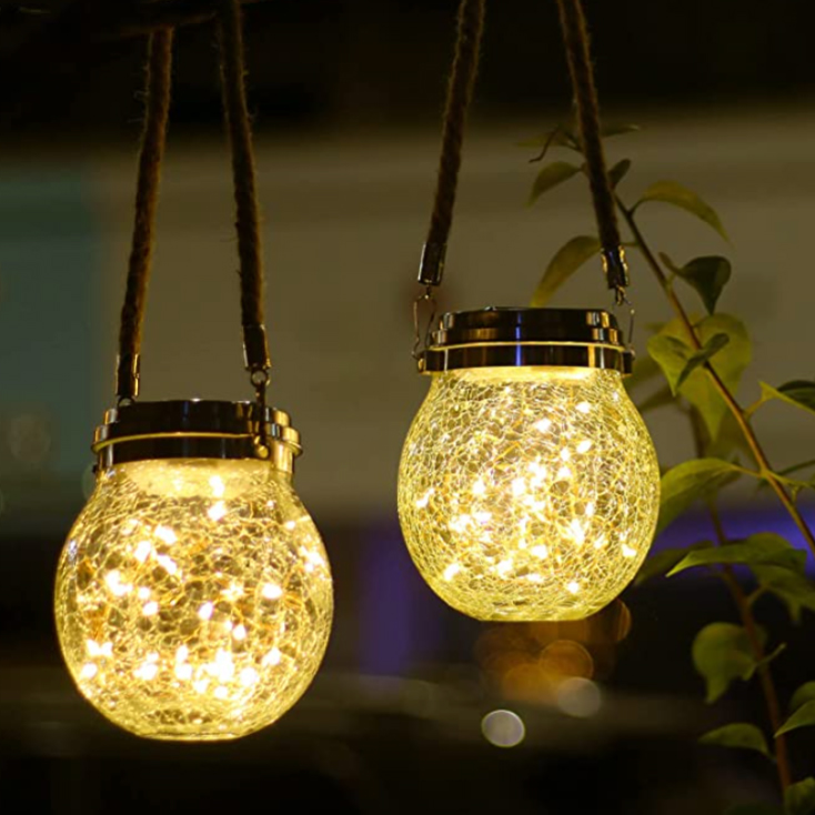 Solar Decorative Lights to Liven Up Your Garden at Night