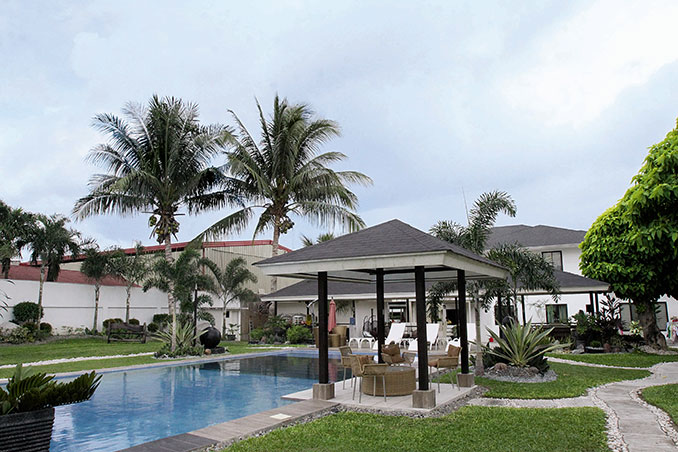 Manny Pacquiao's Modern Contemporary House in General ...