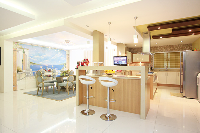 Modern Meets Classic Style In Kim Chiu S Quezon City Home