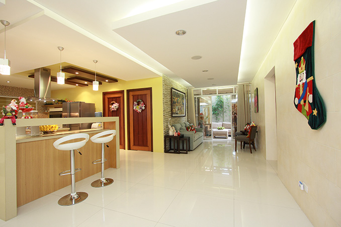 Modern meets Classic Style in Kim Chiu's Quezon City Home | RL