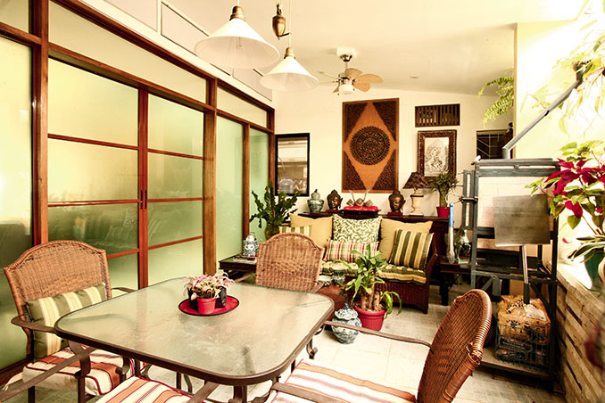 Enrique Gil's Modern Asian Home on a 300sqm Lot | RL