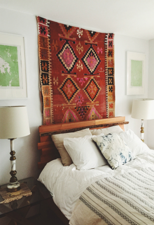 5 Creative Ways To Style The Wall Behind Your Bed