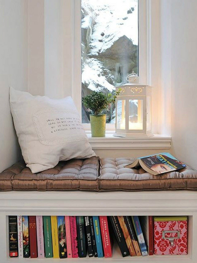 Clever Ways To Organize Books Without Shelves
