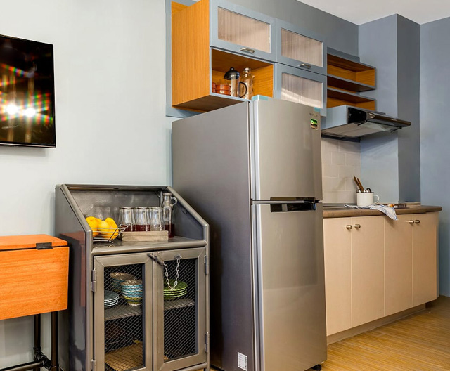 A 28sqm Condo Unit In Taguig With Fun Industrial Touches