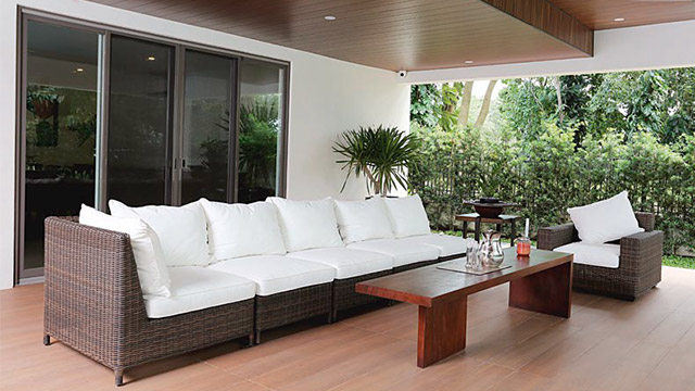 Vic Sotto and Pauleen Luna's Two-Storey House in Laguna | RL