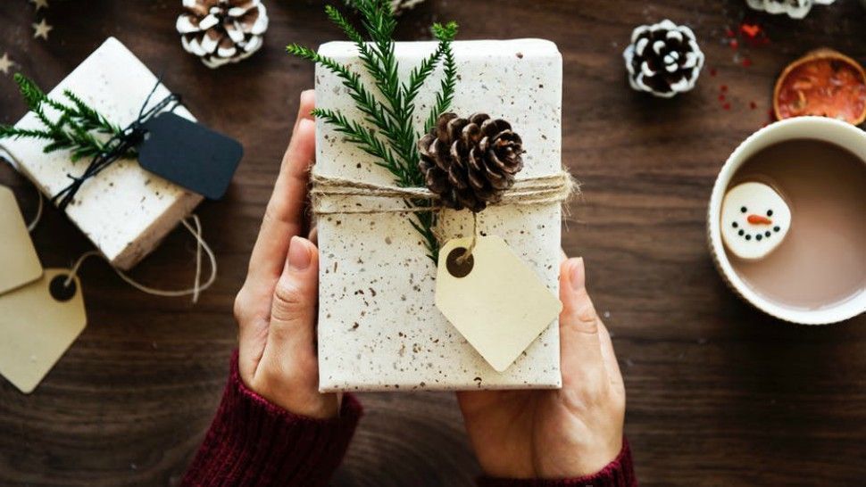 5 Creative and Affordable Wrapping Ideas For Christmas