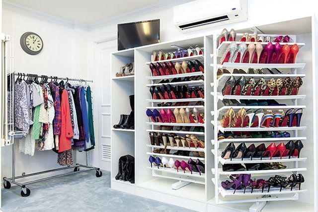 23 Shoe Organization Ideas For a Celebrity Closet Look