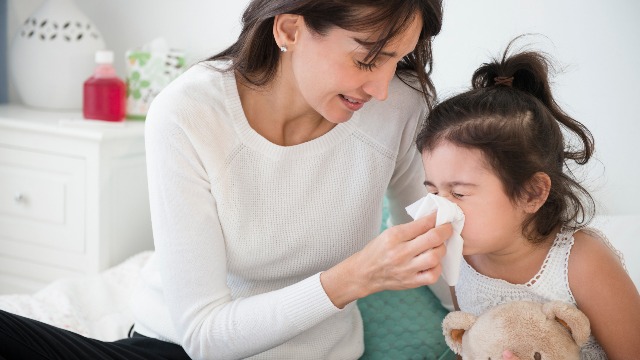 6 Ways to Soothe a Sick Toddler