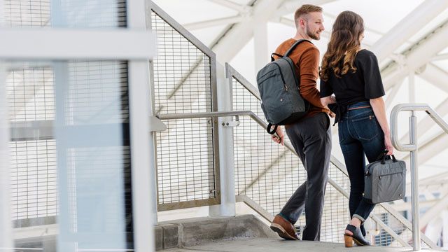 case logic era 15.6 laptop backpack