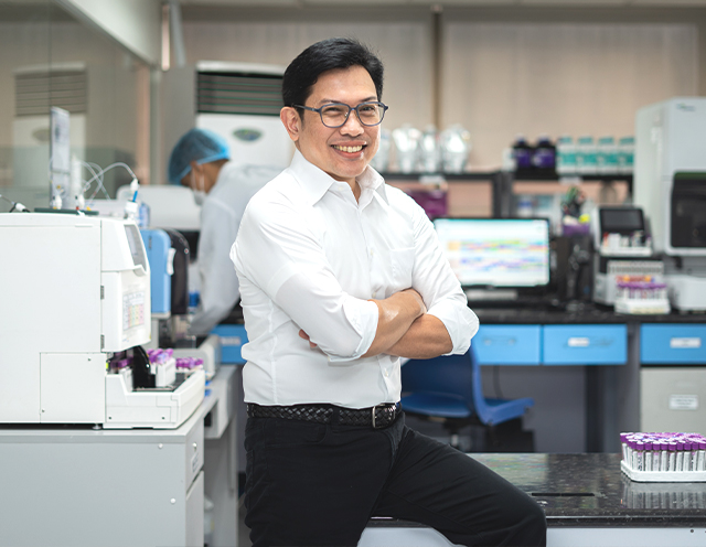 Here's How Singapore Diagnostics Built A World-Class Laboratory