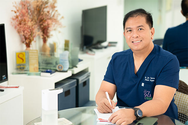 Here's How Esteemed Surgeon Dr. Jun Caparas ~redefines~ Beauty At Zi 