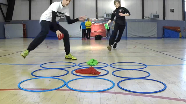 This Made Our Day: Kids Play Tic Tac Toe Like a Relay Race! 