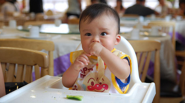 You May Want to Cut Down on Packaged Snacks for Your Baby