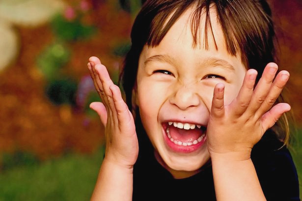 7-ways-to-develop-your-child-s-sense-of-humor